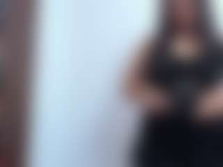Leslyy19's Live Sex Cam Show