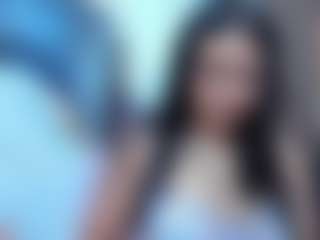 Leslyy19's Live Sex Cam Show