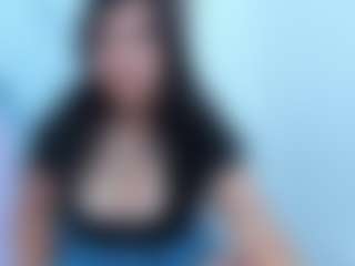 Leslyy19's Live Sex Cam Show