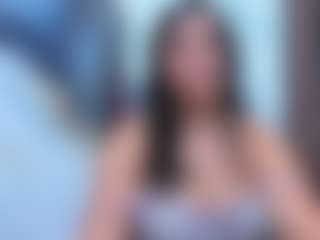 Leslyy19's Live Sex Cam Show