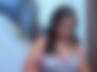Leslyy19's Live Sex Cam Show