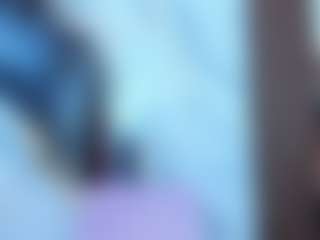 Leslyy19's Live Sex Cam Show