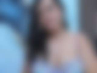 Leslyy19's Live Sex Cam Show