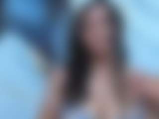 Leslyy19's Live Sex Cam Show