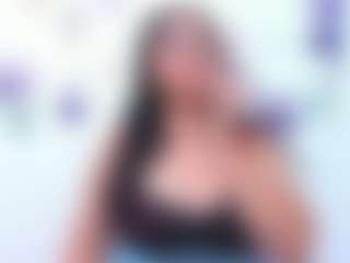 Leslyy19's Live Sex Cam Show