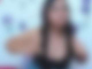 Leslyy19's Live Sex Cam Show