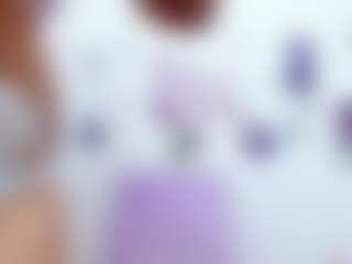 Leslyy19's Live Sex Cam Show