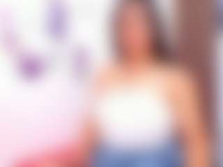 Leslyy19's Live Sex Cam Show
