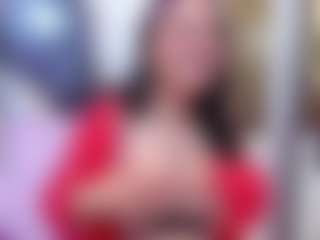 Leslyy19's Live Sex Cam Show