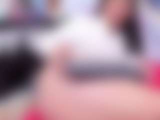 Leslyy19's Live Sex Cam Show