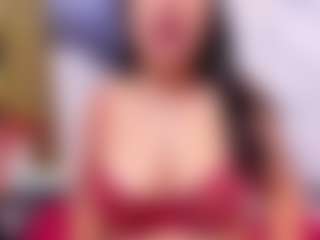 Live cam show with Leslyy19 - Body Massage on Streamer API