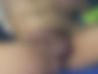 M3THCL0uds's Live Sex Cam Show