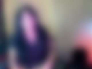 MiaHoney1's Live Sex Cam Show