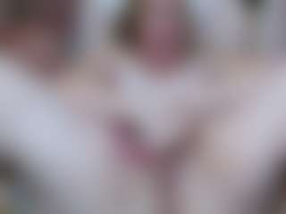 MistyMystic MILF webcam performer live streaming