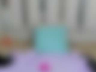 Show live cam dengan nickynicoole - Ebony Petite di Camsoda