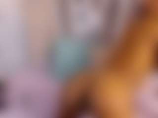 Live cam show with nickynicoole - Hairy Pussy on Hubzter Live