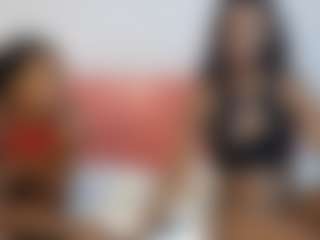 Spettacolo in cam dal vivo con vionahnae - Cum Curvy su Camsoda