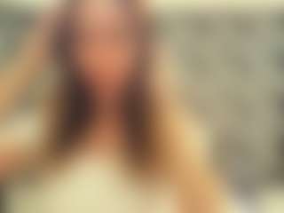 WinifredAiliff's Live Sex Cam Show