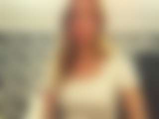 WinifredAiliff's Live Sex Cam Show