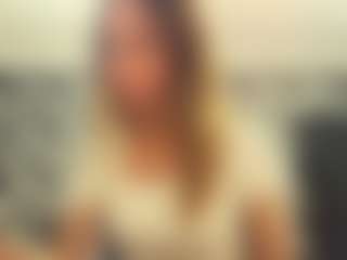 WinifredAiliff's Live Sex Cam Show