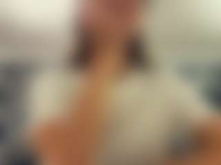 WinifredAiliff's Live Sex Cam Show
