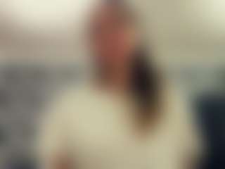 WinifredAiliff's Live Sex Cam Show