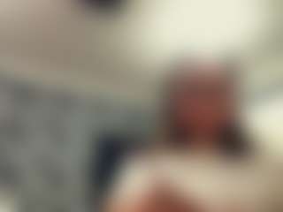 WinifredAiliff's Live Sex Cam Show