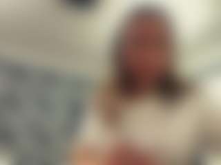 WinifredAiliff's Live Sex Cam Show