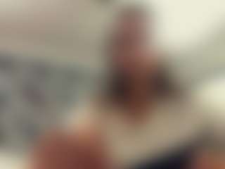 WinifredAiliff's Live Sex Cam Show
