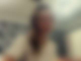 WinifredAiliff's Live Sex Cam Show