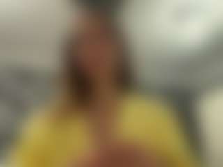 WinifredAiliff's Live Sex Cam Show