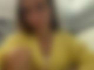 WinifredAiliff's Live Sex Cam Show