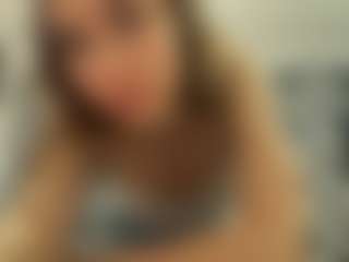 WinifredAiliff's Live Sex Cam Show