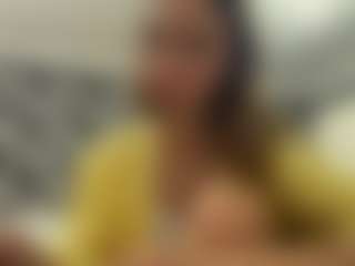 WinifredAiliff's Live Sex Cam Show
