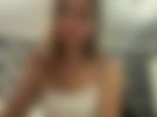 WinifredAiliff's Live Sex Cam Show
