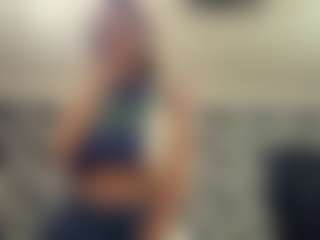WinifredAiliff's Live Sex Cam Show