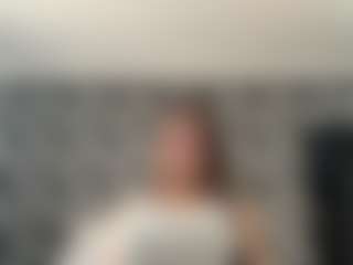 WinifredAiliff's Live Sex Cam Show