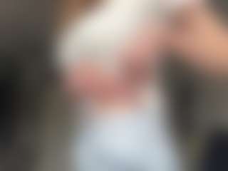 WinifredAiliff's Live Sex Cam Show