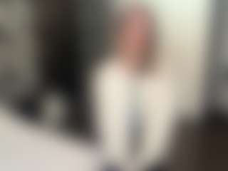 WinifredAiliff's Live Sex Cam Show