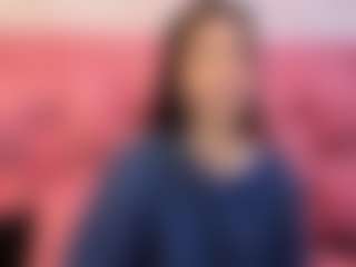 Alahia-Bloom's Live Sex Cam Show