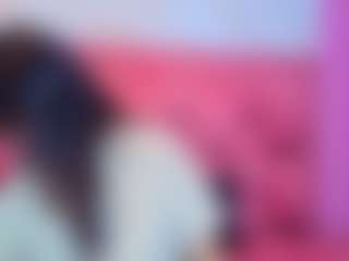Alahia-Bloom's Live Sex Cam Show