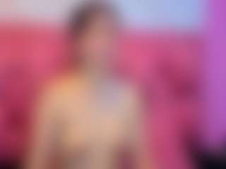 Alahia-Bloom's Live Sex Cam Show