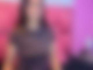 Alahia-Bloom's Live Sex Cam Show