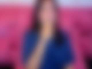 Live cam show with Alahia-Bloom - Teen (18+) on xDating