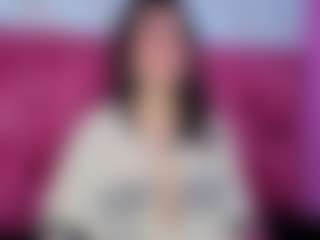 Live cam show with Alahia-Bloom - Small Tits on Milfs Live