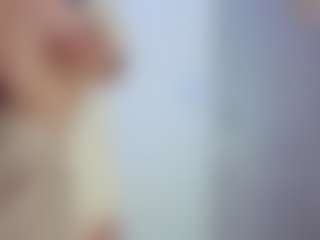 Alahia-Bloom's Live Sex Cam Show