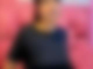 Alahia-Bloom's Live Sex Cam Show
