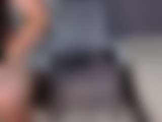 Live cam show with Anita-Fleming - Red Hair Amateur on SmokeAndPoke