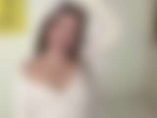 Chloe's Live Sex Cam Show