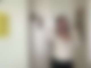 Chloe's Live Sex Cam Show
